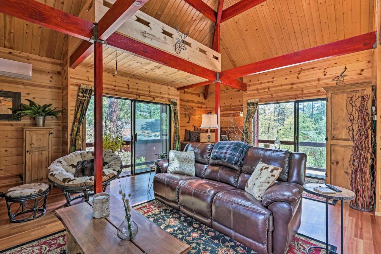 Romantic Strawberryandpine Studio Cabin With Deck! Esterno foto